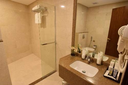 Zaha Al Munawara Hotel image 3