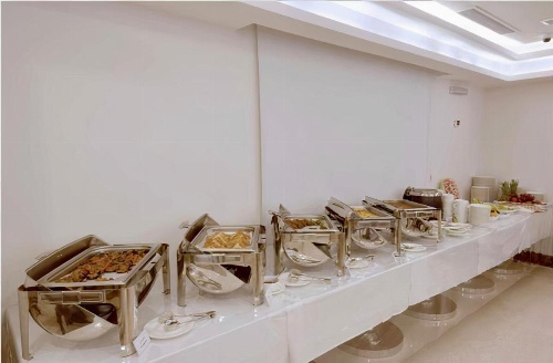 Zaha Al Munawara Hotel image 36