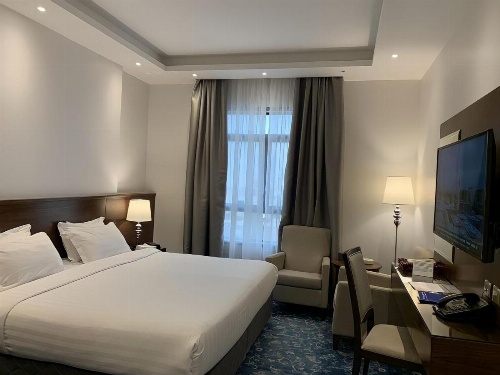 Zaha Al Munawara Hotel image 40